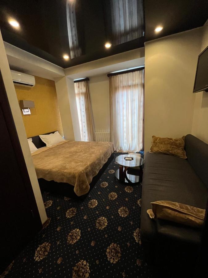 Hotel New Royal 트빌리시 외부 사진
