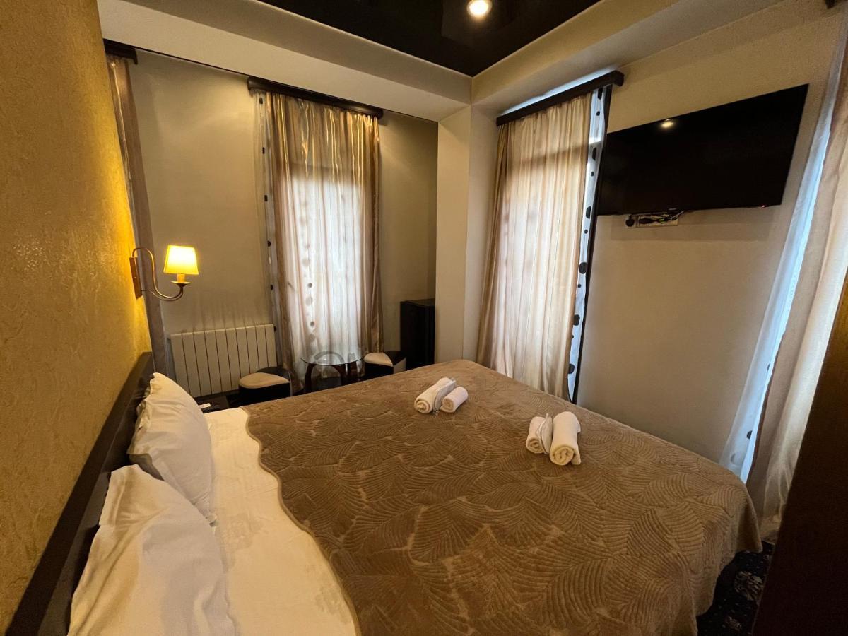 Hotel New Royal 트빌리시 외부 사진