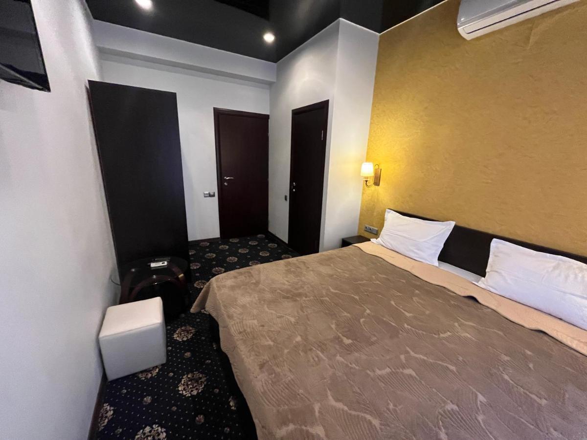 Hotel New Royal 트빌리시 외부 사진