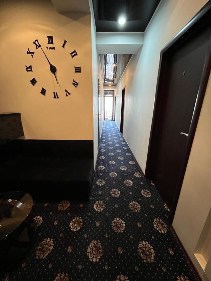Hotel New Royal 트빌리시 외부 사진